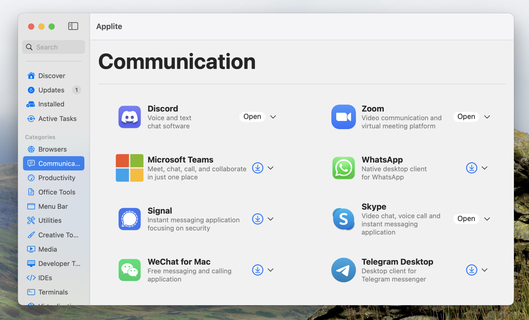 The Communication section of Applite, which offers downloads fro Skype, Zoom, WhatsApp, and more. 