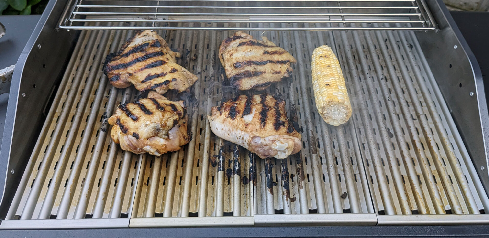 Image of chicken thighs and corn on the Current